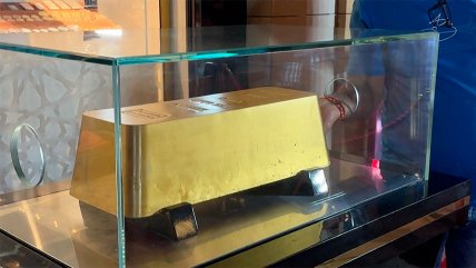   El lingote de oro más grande del mundo pesa más de 300 kilos 