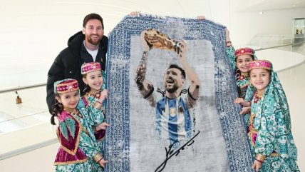   [VIDEO] Messi revolucionó Azerbaiján junto a Suárez, Buquets y Jordi Alba 