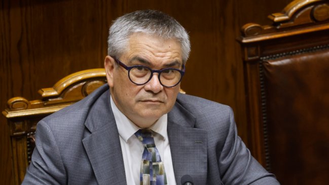 Dólar a mil pesos: Ministro Marcel apuntó a 