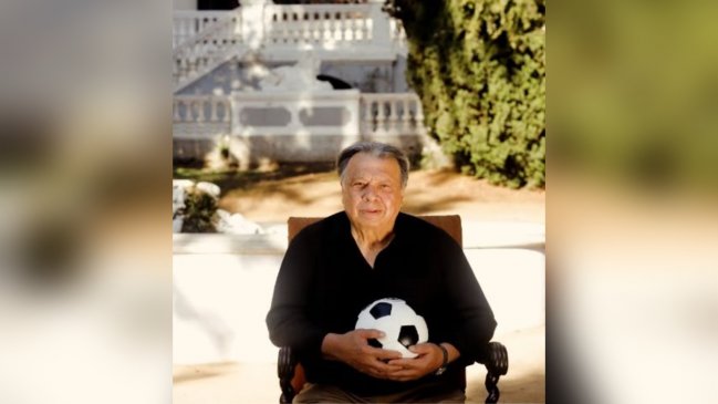 Elías Figueroa fue premiado por su trayectoria en el Mejor de los Mejores 2024