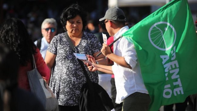 Pensiones: Frente Amplio discute 