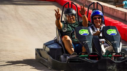   Eliseo Salazar mostró la electromovilidad en San Pedro de Atacama con los e-karts 