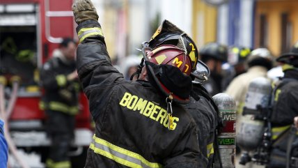   Incendio en Toma Dignidad terminó con un fallecido y tres lesionados 