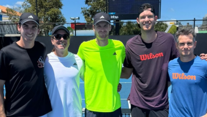   Nicolás Jarry entrenó junto a Nicolás Massú y Hubert Hurkacz previo al Abierto de Australia 