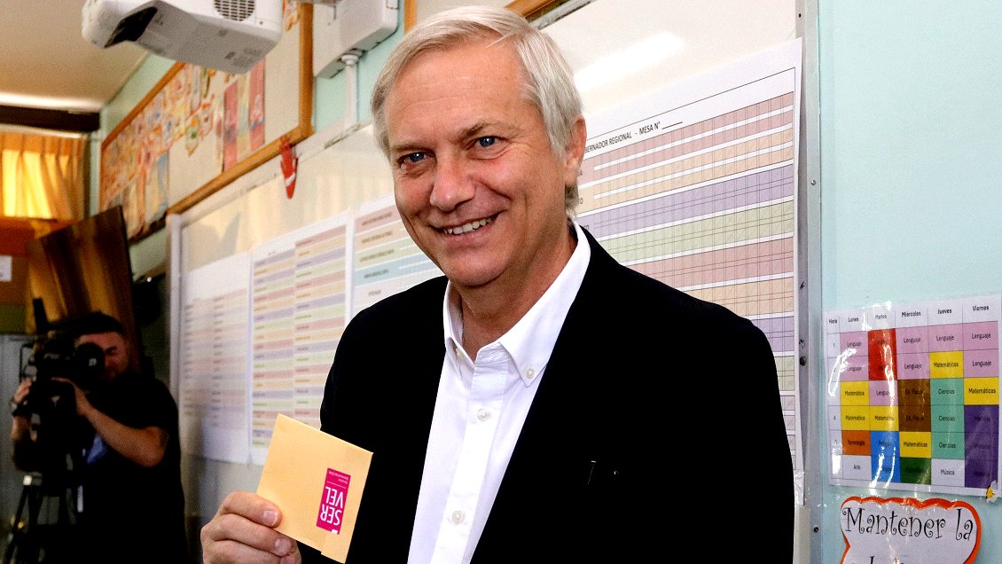 Kast confirmó candidatura presidencial a primera vuelta: Ofrece 