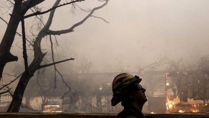  Sheriff de Los Ángeles compara la devastación del fuego con el impacto de una 