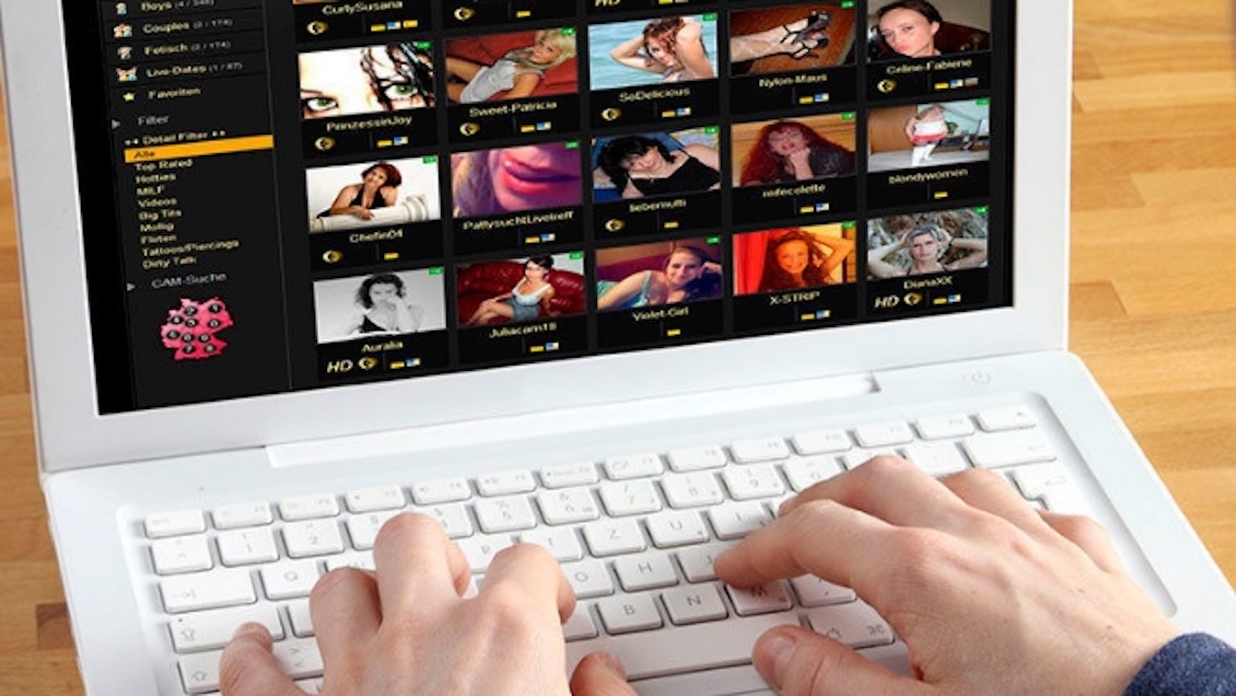 Francia comenzó a exigir pruebas de mayoría de edad para acceder a páginas porno