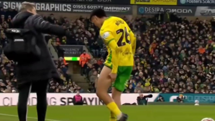   Marcelino Núñez sufrió problemas físicos y Norwich cayó goleado en la FA Cup 