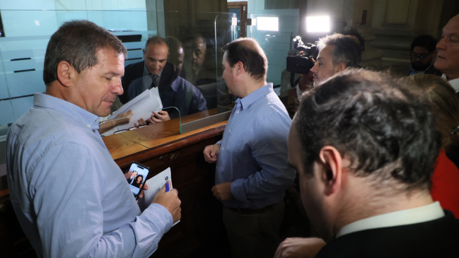 Fallida compraventa: Chile Vamos también acudió al TC para destituir a senadora Allende