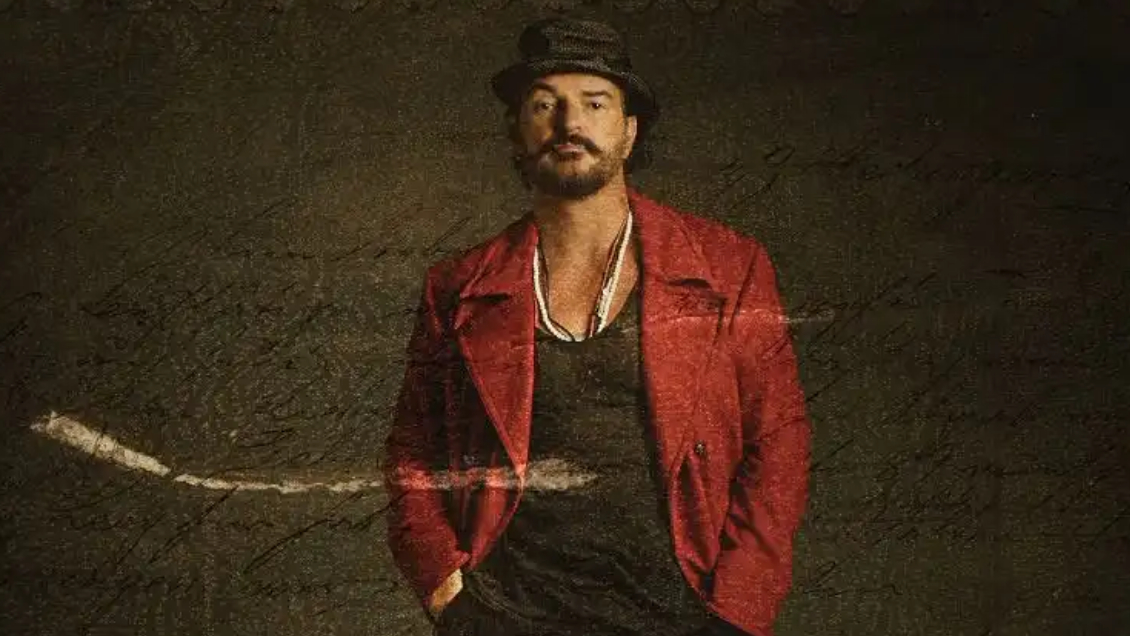 Ricardo Arjona estrenó su nuevo disco Ricardo Arjona estrenó su nuevo disco