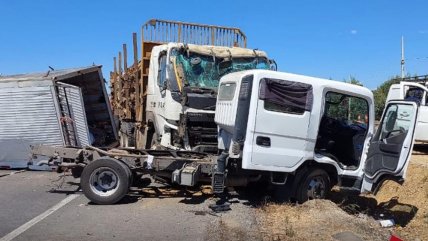  Un fallecido y una persona en riesgo vital dejó accidente en ruta de La Araucanía  