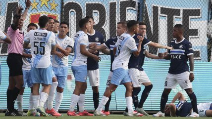   Universidad Católica cerró su pretemporada con friccionada derrota ante Sporting Cristal 