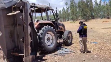   Tractor y maquinaria quemados en nuevo ataque en La Araucanía 