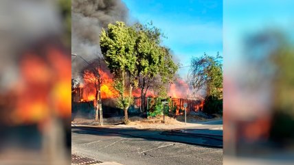   Incendio afectó a varias viviendas de toma en Cerro Navia 