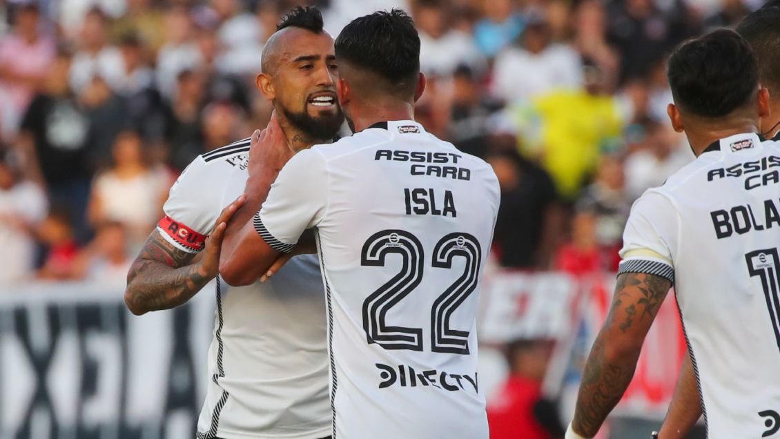 Vidal e Isla suman bonos para entrar a la nómina de la Roja para duelo con Panamá Vidal e Isla suman bonos para entrar a la nómina de la Roja para duelo con Panamá