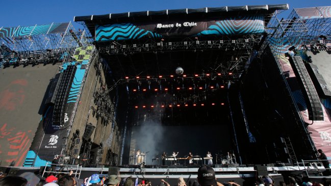 Lollapalooza 2025 revela sus horarios por día: Revisa los shows de los artistas