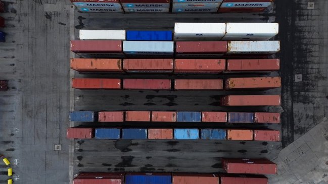 Entran en vigor los aranceles que anunció China en respuesta a los de Trump