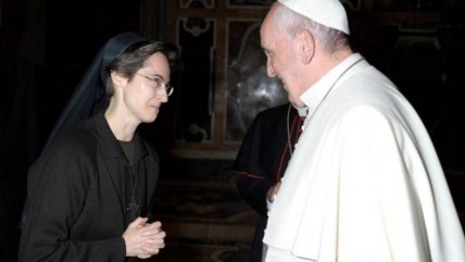   Papa Francisco nombró a una mujer como 