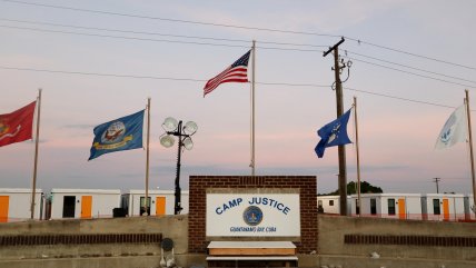   Expresos de Guantánamo critican su uso para retener a migrantes: 