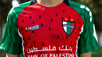   “Un ícono de resistencia”: Palestino lanzó simbólica camiseta con diseño de sandía 