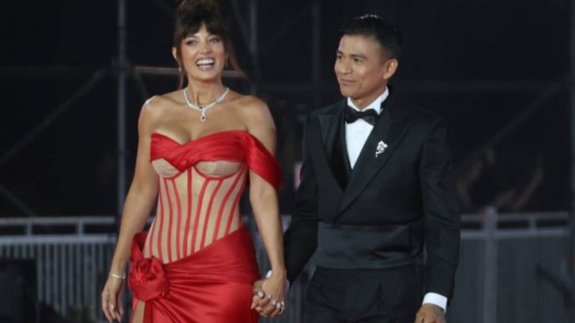 Américo y Yamila Reyna debutaron como pareja en la Gala de Viña 2025