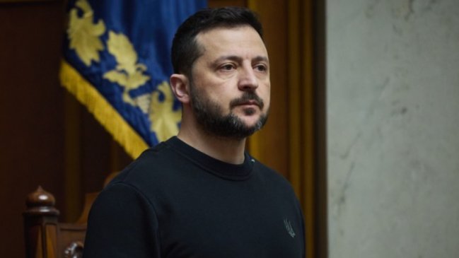 A tres años del inicio de la guerra, el 63% de los ucranianos confía en Zelenski