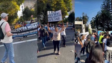   Manifestantes llegan al Sporting de Viña del Mar en la previa de la Gala del Festival 