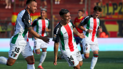   Palestino amargó a U. Española en el clásico con una goleada al ritmo de Joe Abrigo 