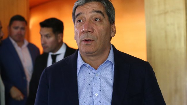 Oposición presiona a Gonzalo Durán para que renuncie antes de la próxima semana
