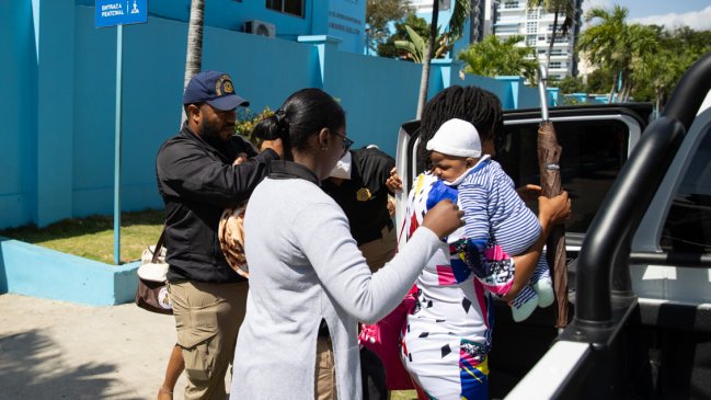 Detienen a 87 haitianas embarazadas o en labor de parto en hospitales de R.Dominicana
