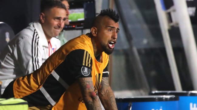 Conmebol abrió expediente contra Colo Colo, Jorge Almirón y Arturo Vidal