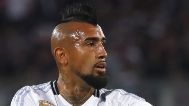 Arturo Vidal pidió salida del