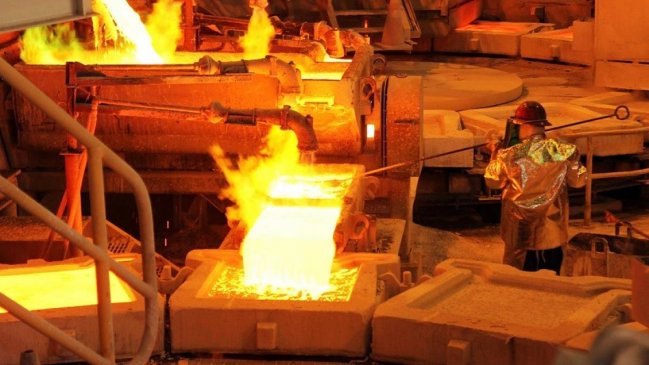 ONU: desequilibrio en mercado de cobre amenaza la transición energética y digital global
