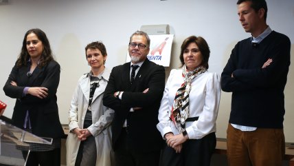   Carolina Tohá presentó su comando de cara a las primarias 