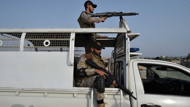 India denuncia que Pakistán atacó con drones su lado de Cachemira