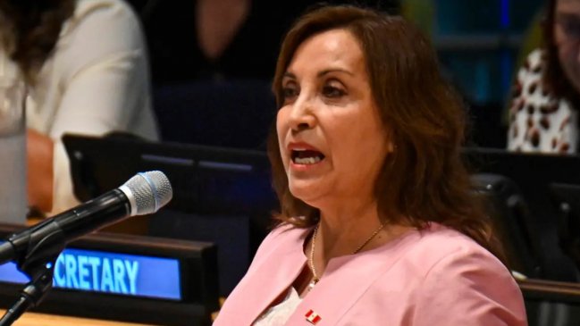 Dina Boluarte hace historia: Tiene 2% de aprobación, en el margen de error