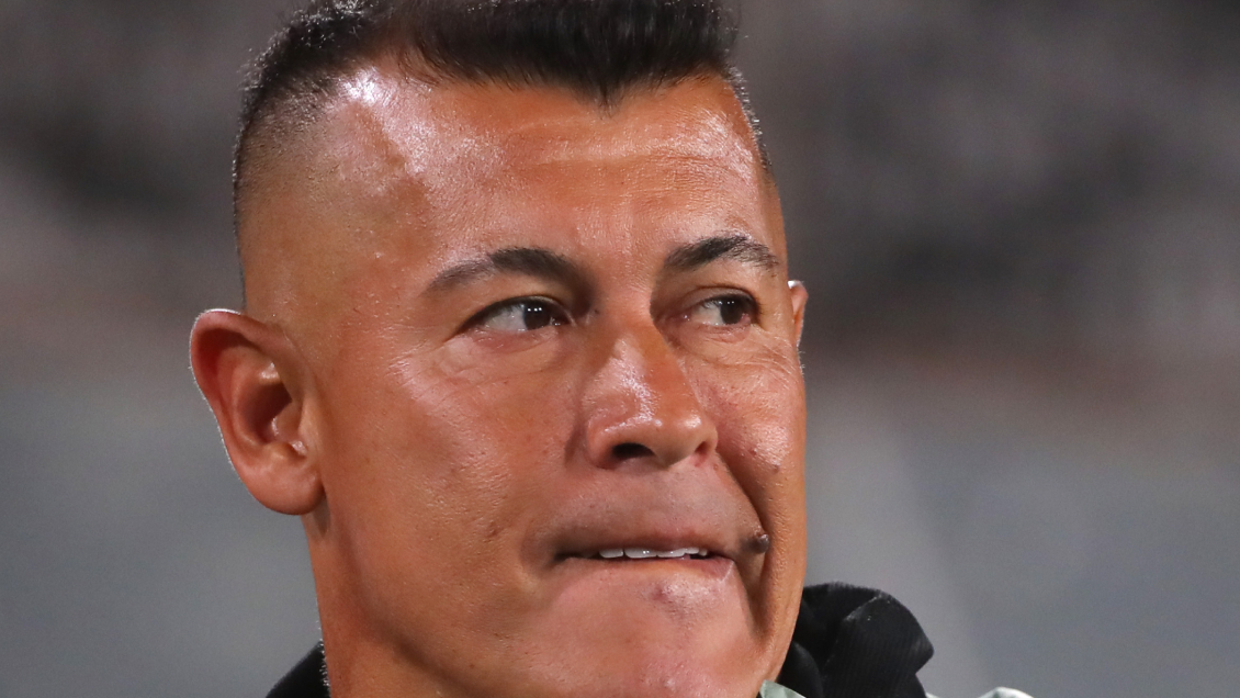 Colo Colo define el futuro de Jorge Almirón tras eliminación de la Libertadores Colo Colo define el futuro de Jorge Almirón tras eliminación de la Libertadores