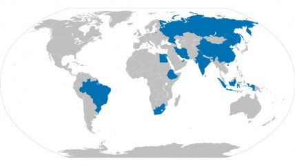   Excanciller: para Chile, sumarse a BRICS 