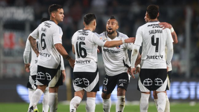 El sorpresivo candidato que asomó para asumir en la banca de Colo Colo ante la salida de Jorge Almirón