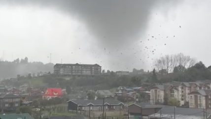  Tornado provocó daños en sector céntrico de Puerto Varas  