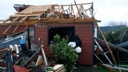   Alcalde de Puerto Varas: Hay al menos 150 casas afectadas por tornado, según catastro preliminar 