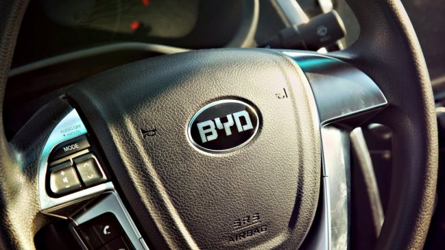 Brasil procesa a la automotriz BYD por trabajo esclavo