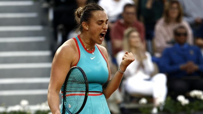 Aryna Sabalenka superó un dubitativo inicio para avanzar con autoridad en Roland Garros