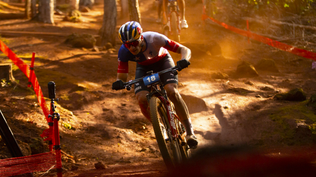 Martín Vidaurre logró octavo lugar en la tercera fecha de la UCI Mountain Bike World Series