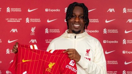   Liverpool anunció a Jeremie Frimpong como reemplazo de Alexander-Arnold 