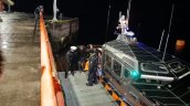 Aysén: Rescatan a tripulantes de barcaza que se hundió en Puerto Aguirre