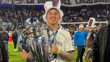   Huachipato felicitó a Maximiliano Rodríguez tras ser campeón junto a Platense 