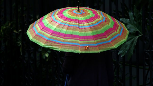 Meteorología: Hay una alta probabilidad de lluvia la próxima semana en Santiago