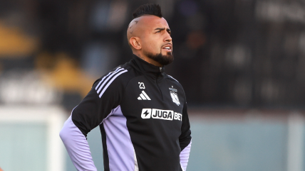   Arturo Vidal se reincorporó de inmediato a Colo Colo tras su paso por La Roja 