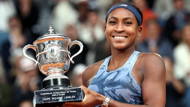 Coco Gauff venció a Aryna Sabalenka y alzó su primer título de Roland Garros